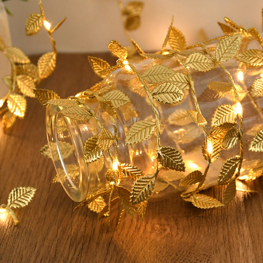 Outdoor Lighting No Wiring - Светодиодная гирлянда из ротанга с золотыми